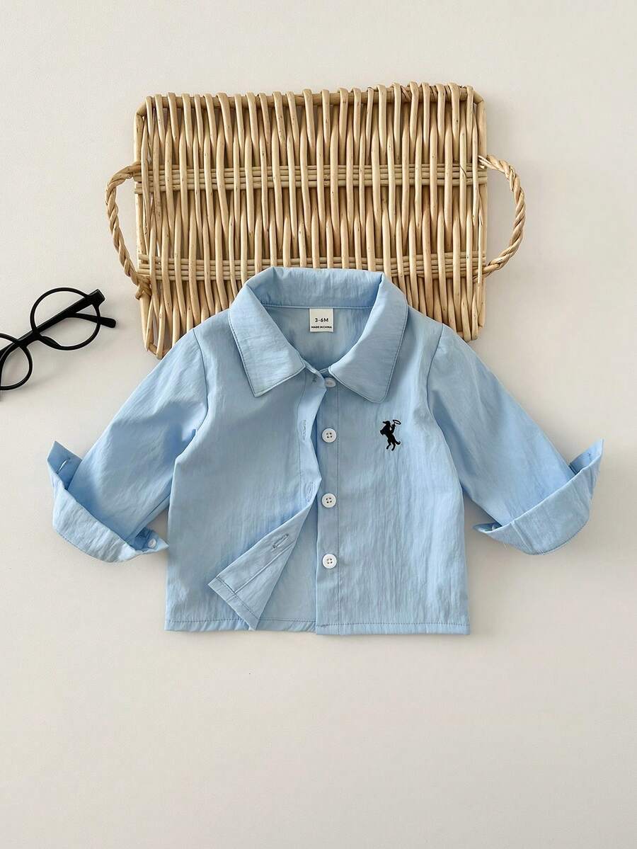 SHEIN Playful Pals 男嬰長袖鈕扣襯衫 水藍色刺繡 Polo 領正裝襯衫 開學季秋季休閒職業日格紋細節