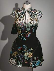 SHEIN ICON Đầm sườn xám dáng chữ A ôm sát, cổ giọt nước, khoét rỗng, kiểu retro Y2K, chất liệu satin, cỡ lớn. - Nhiều màu - Xem 4