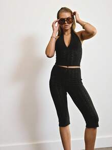 Aralina 露背深V针织上衣，弹力面料，搭配修身七分裤，两件套，适合女性休闲穿搭和个性造型。 - 黑色 - 查看 8