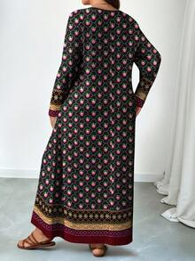 Lacomfia 大码女式花卉图案数码印花V领短袖连衣裙，带口袋，喇叭下摆，春夏款 - 彩色 - 查看 2