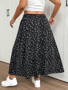 SHEIN Frenchy Plus Size Tropical Split Floral Printed Women's Skirt - Black - View 2