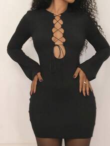 Yess Loren 性感繫帶 木耳邊 開衩純色女士連衣裙 - 黑色 - 查看 5