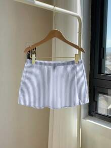 Comfortcana 休闲条纹腰带饰有品牌标识织带的修身低腰短裤，配有右侧单口袋，舒适百搭，适合日常穿着、派对、机场出行、春夏季节以及海滩度假。 - 彩色 - 查看 5
