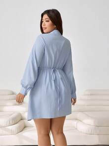 Solflare Vestido casual de y verano 2026, adecuado para salidas, fiestas, citas, cumpleaños, festivales de música, vuelta al colegio, viajes, San Valentín, Año Nuevo, uso en múltiples ocasiones, se puede usar como prenda exterior o en capas, a rayas azul y blanco, con detalle de nudo delantero, vestido camisa corto, tallas grandes - Azul y blanco - Ver 2