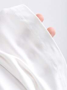 Sweetra Asymmetrical Shoulder Metal Floral Detail Bodycon Mini Dress - White - View 5