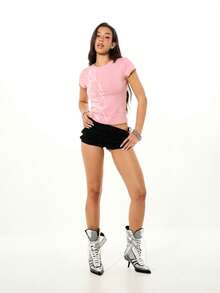 SUMWON WOMEN Cropped Baby Tee With Cursive Script Print Round Neck Short Sleeve Casual Summer Top - Baby Pink - View 4