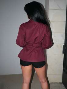 Vassilux 秋冬女士勃艮第大衣 / Y2k / 优雅服装 / 勃艮第长袖 / 圣诞服装 / 新年服装 / 节日派对女士大衣 / 勃艮第风衣 / 节日服装 / 新年 / 宽松大衣 / 勃艮第正装大衣 / 节日女士服装 / 圣诞大衣 / 除夕服装 / 勃艮第大衣 / 勃艮第夹克 / A 形 / 派对勃艮第风衣 / 长袖大衣 - 酒紅色 - 查看 2