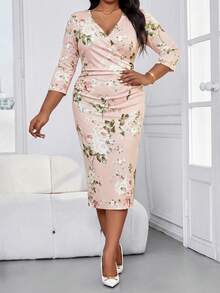 SHEIN Lady Đầm cổ chữ V in hoa thanh lịch dành cho phụ nữ cỡ lớn - Hồng - Xem 6