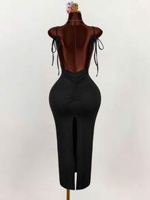 Amplova 宽松领口细肩带蝴蝶结露背褶皱高开衩紧身长裙 - 黑色 - 查看 3