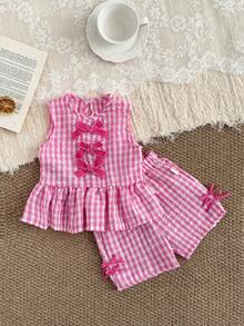 SHEIN Conjunto de Colete e Shorts com Laço Xadrez para Bebê Menina - Rosa chiclete - Visão 5