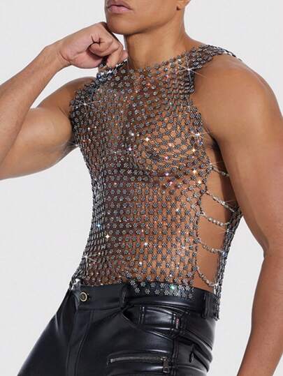 Manfinity AFTRDRK Chaleco con escote en V hueco y cadena con flor de ciruelo de moda