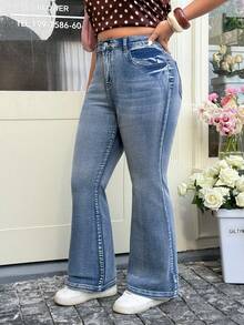 SHEIN EZwear Plus Size Women Casual Pockets Flared Leg Jeans Pants, Versatile For Spring/Summer - Baby Blue - View 5