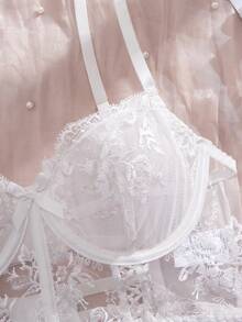 2pcs Embroidered Mesh Patchwork White Bridal Lingerie Set - White - View 5