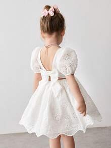 Maija Kids Đầm thường ngày màu trơn cổ tròn tay phồng eo thắt eo dành cho bé gái - trắng - Xem 3