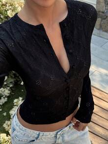 DAZY 女士休闲镂空提花T恤，适合春、夏、秋季、商务、街头风格、新年、圣诞节和Y2K风格。 - 黑色 - 查看 4