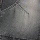 灰色