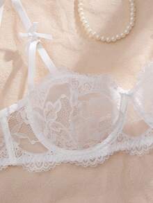 Crystal Vow 3件套女士新娘白色蕾丝梦幻婚纱内衣套装，包括性感薄纱文胸、舒适网纱迷你裙和丁字裤 - 白色 - 查看 8