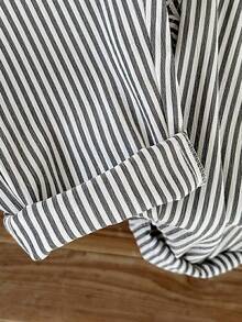 新生男宝宝休闲可爱卡通图案条纹围兜连体衣 - 彩色 - 查看 3