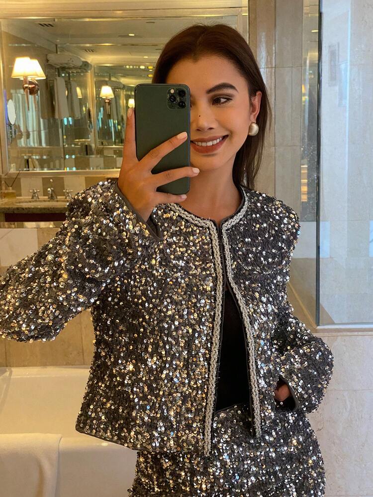 Spring/Summer Elegant Rhinestone Decor Crop Top And Mini Skirt Set, Chic Commuting Outfit, Old Money Style Carnival