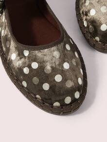 CUCCOO DOLLMOD 女士亮橙色优雅天鹅绒经典舒适褶皱弹力玛丽珍平底鞋 - 棕色波點 - 查看 7