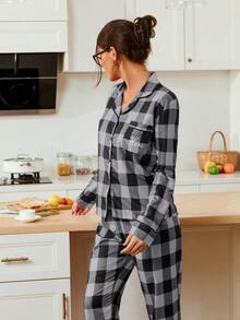 Doze Lane 女士复古休闲撞色格子“Hers”字母印花翻领长袖宽松睡衣套装 - 淺灰色 - 查看 5