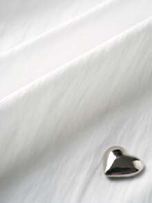 Airaco Áo sơ mi nữ dài tay, màu trơn, vai rớt, đính trái tim kim loại, kiểu dáng đơn giản, cài cúc. - trắng - Xem 8