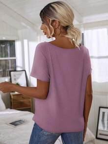 Calvaya Kaos Lengan Pendek Kasual Serbaguna dengan Kerah Asimetris Warna Polos - Purple - View 2