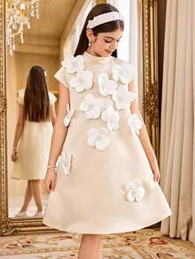 SHEIN Tween Girl Elegant Beige Summer Wedding Guest Dress, Cute 3D Floral Decor A-Line Short Sleeve Solid Color Tween Girl Dress For Back To School, Champagne - Apricot - View 7