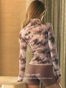 GLOWMODE FeatherFit™ 修身流线型性能安全口袋拉链长袖夹克，适合低强度瑜伽日常穿着，秋季穿着。 - 彩色 - 查看 2