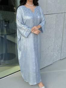 Al Najma Damklänning med långa ärmar och lös, elegant arabisk klänning i kontrasterande spets - Blåröd - Visa 3