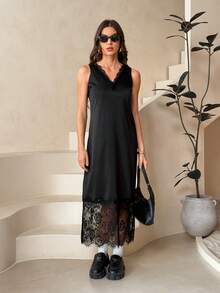 SHEIN Tall Women's Mid-Length Dress With V-Neck Lace Panel - Black - View 7