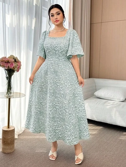 Modelyn فستان أنيق بياقة مربعة وأكمام مكشكشة مطبوع بنقشة الزهور للمرأة ذات الحجم الكبير