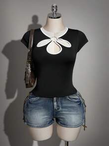 SHEIN ICON Áo dệt kim cỡ lớn kiểu Trung Quốc thời kỳ Y2K, áo kiểu Trung Quốc cổ giọt nước khoét rỗng phối màu tương phản, áo kiểu cổ hoa khoét rỗng phối màu tương phản. - Đen và trắng - Xem 4