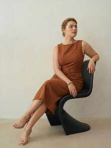 MOTF PREMIUM PLUS ELEGANT BOAT NECK SLEEVELESS STRAIGHT MIDI DRESS - Brown - View 3