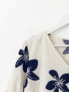 Linhara Áo kiểu nữ cỡ lớn, dáng rộng, in hoa, tay phồng, xếp ly, thích hợp cho kỳ nghỉ. - Xanh và trắng - Xem 4