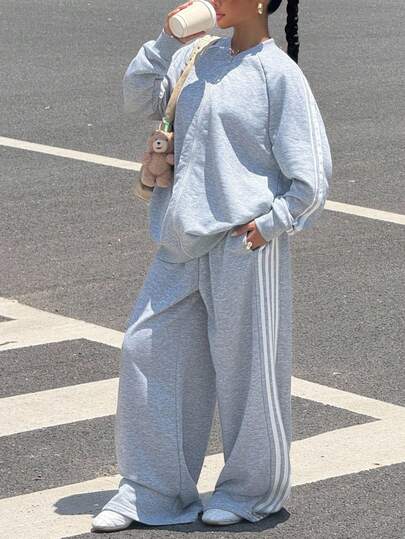 Muchica Plus Size Women Raglan Sleeve Zip Front Hoodie And Wide Leg Pants Casual 2 Pieces Set,Date, Commute, Party,Fall /Autumn/Winter/Summer,Christmas,New Year,Thanksgiving,Party,Wedding,Beach,Graduati,Chic,Elegant,Casual,Going Out,Date,Appointment,Commute,Shining,Valentine's Day,