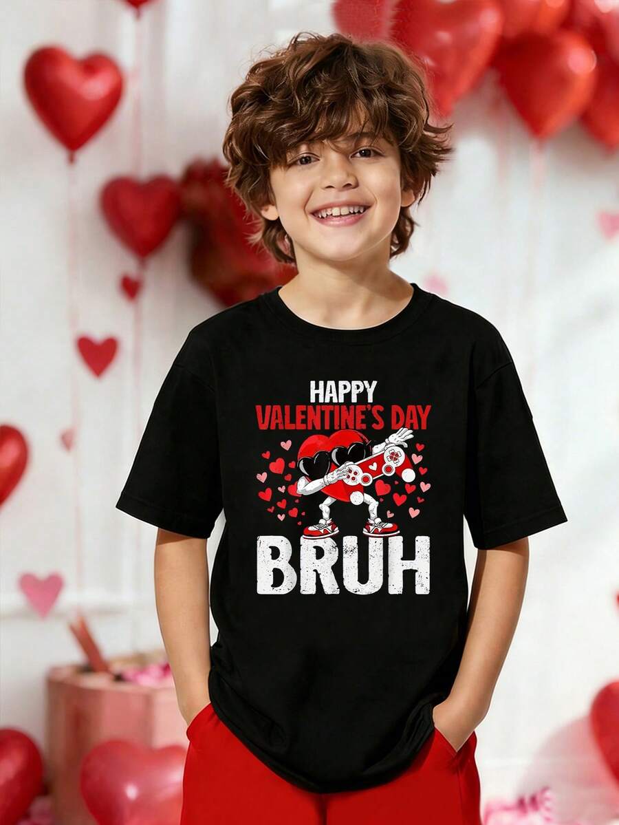 青少年男孩休闲时尚创意个性化清新简约卡通爱心图案游戏机字母标语印花基础款短袖T恤，舒适透气，适合情人节氛围 - 黑色 - 查看 1