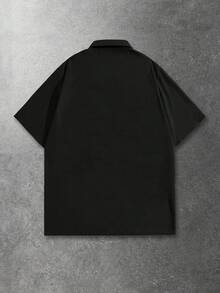 ROMWE MEN Goth 印花前开襟纽扣休闲短袖衬衫（现货） - 黑色 - 查看 2