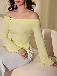 Modelyn Delicate Yellow Off-Shoulder Ruched Floral Decor Sexy Going Out Date T-Shirt - Light Yellow - View 8