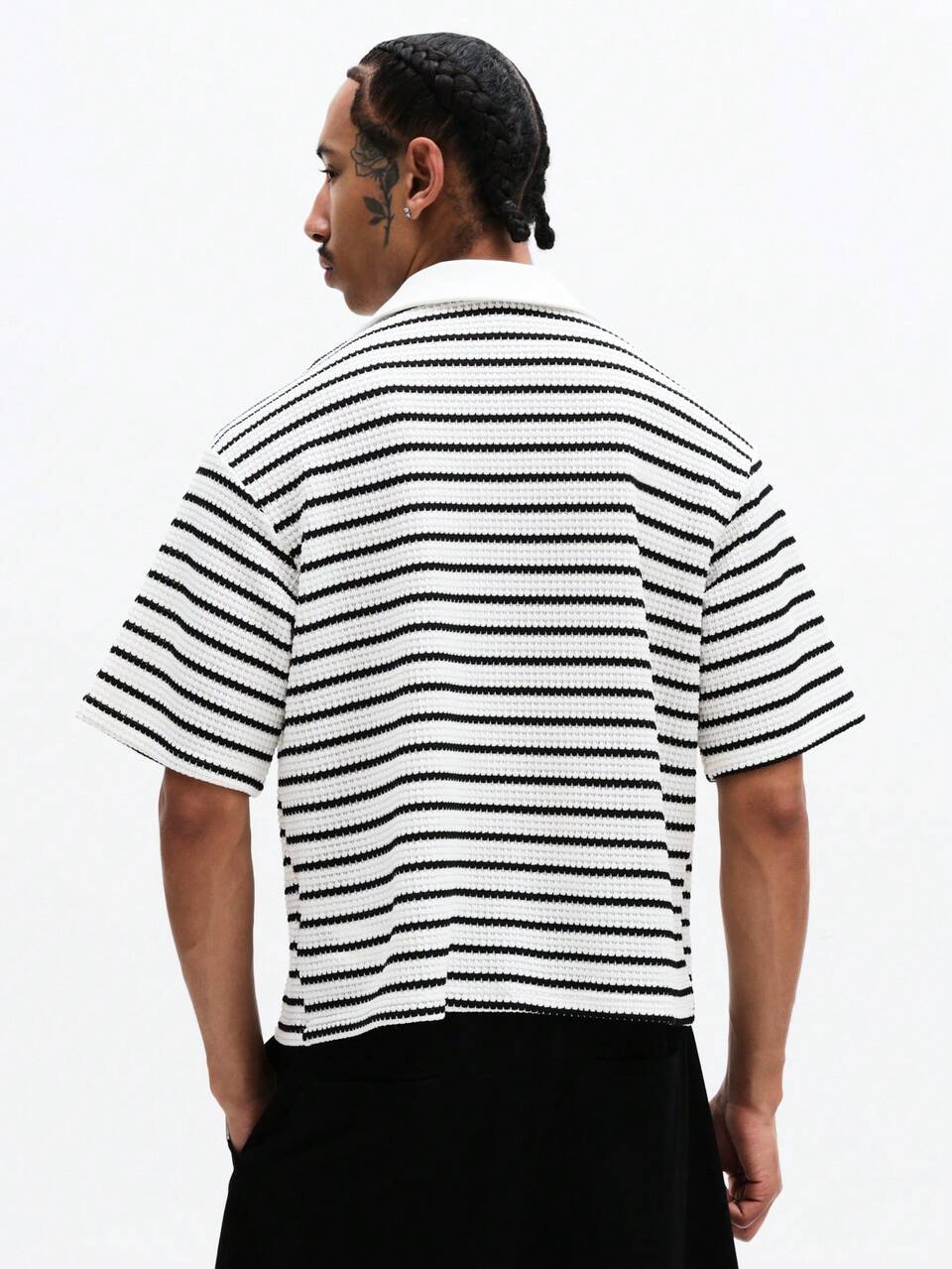 SUMWON Short Sleeve Striped Polo Shirt With V-Neck Collar Horizontal Knit Pattern Regular Fit Preppy Summer Style Casual Wear