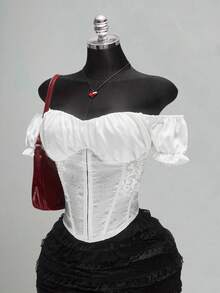 SHEIN ICON Áo corset satin jacquard màu trắng, cỡ lớn dành cho nữ, phong cách retro, gợi cảm, thanh lịch, hiện đại, trẻ trung, thập niên 2000 và Bohemian, thích hợp cho ngày Valentine: Áo corset tay phồng trễ vai bằng satin jacquard. - trắng - Xem 1