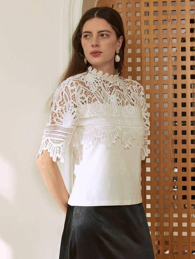 Lace Patchwork Old Money Graphic Loose Casual T-Shirt For Women, Suitable For Spring, Summer, Valentine's Day, Office Wear Business Casual Woman