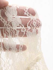 FRIFUL 两件套女士蕾丝吊带衬衫，荷叶边装饰，修身浪漫上衣套装 - 白色 - 查看 4