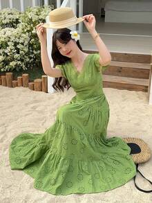 DAZY Women's V-Neck Fresh Lace Ruffled Hem Korean Style Midi Dress, Summer - Green - View 5