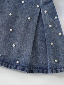 Elladie kids 2 peças/Conjunto Roupa de Estilo Fofo para Meninas Jovens, Inclui Top de Malha de Manga Curta Branca com Detalhe de Laço e Saia Denim Azul Vintage Ajustada com Decoração de Pérolas, Tecido Macio e Confortável, Elegante e Versátil para Primavera/Verão - Azul e Branco - Visão 5