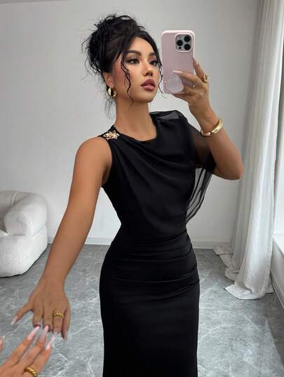 Rafferiza Elegant klänning i chiffong med lappmönster för kvinnor