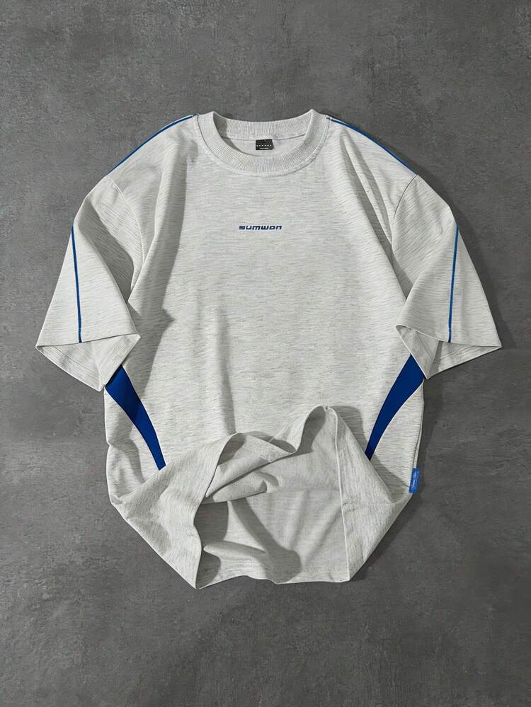 Koszulka z okrągłym dekoltem i niebieskimi panelami