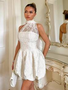 Glamine Charm 优雅蕾丝拼接荷叶边下摆女式连衣裙 - 白色 - 查看 4