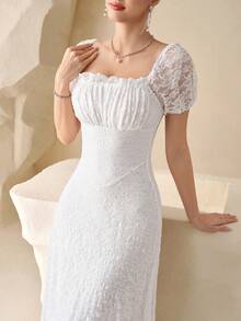 Modelyn 白色蕾丝泡泡袖收腰法式浪漫性感优雅公主裙