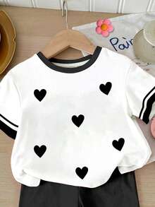 SHEIN 2件套女婴休闲简约迷你爱心图案黑色条纹圆领短袖T恤和打底裤套装，适合春夏日常穿着、度假、Y2K风格、可爱、舒适、儿童日常时尚、儿童秋季时尚、秋季新款、花开时尚、女童套装、两件套、价格实惠、时尚、周末穿搭、儿童套装、紫色婴儿夏季套装、情人节 - 彩色 - 查看 4